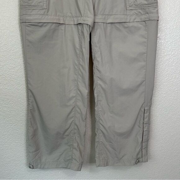 Columbia Women's Omni-Shade Convertible Pants, Sz Medium - Picture 4 of 13